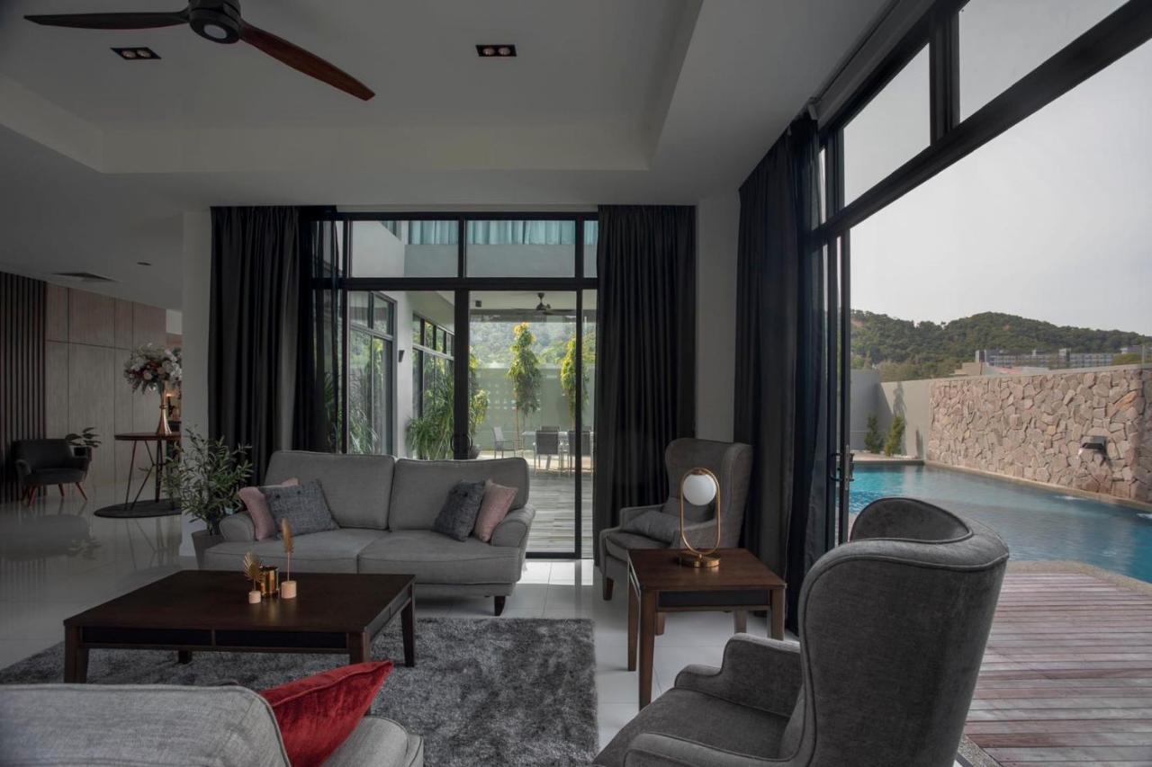 Lavanya H Villa 12A Luxury Bungalow With Private Swimming Pool H 豪华泳池别墅 Pantai Cenang  Exterior foto